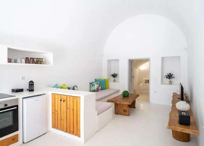 Fertimo - Authentic Cave Homes With Private Hot Tub Exo Gonia