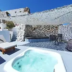Fertimo - Authentic Cave Homes With Private Hot Tub *