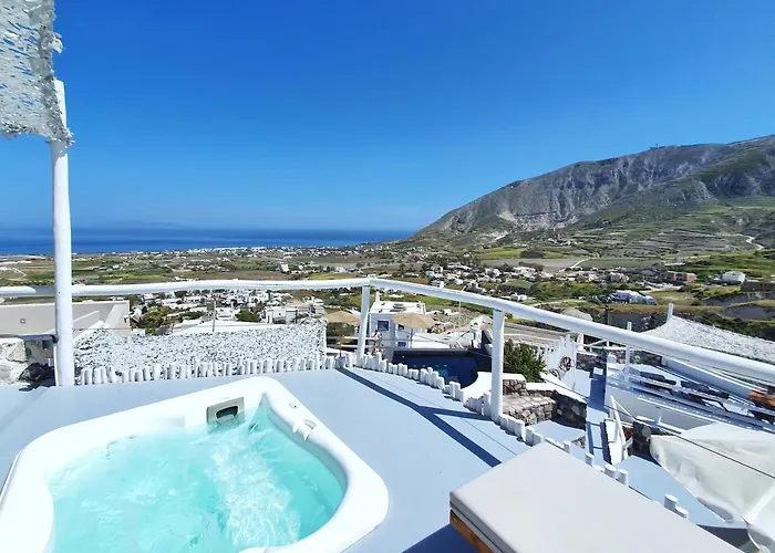 Villa Fertimo - Authentic Cave Homes With Private Hot Tub *