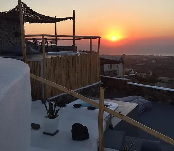 Villa Fertimo - Authentic Cave Homes With Private Hot Tub